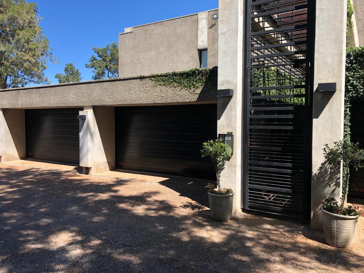 Ten On Lane Polokwane Exterior foto